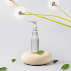 100ML WHITE ASTA BOTTLE WITH DISPENSER