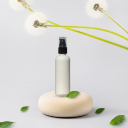 100ML WHITE ROUND BOTTLE WITH BLACK PUMP