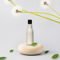 100ML WHITE ASTA BOTTLE WITH BLACK+GOLD RING CAP