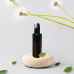 100ML BLACK CYLINDER BOTTLE WITH BLACK COMB