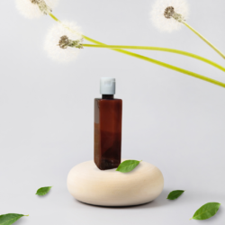 100ML AMBER SQUARE BOTTLE WITH WHITE CAP