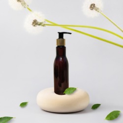 200ML AMBER  ASTA BOTTLE WITH BLACK+GOLD SLEEVE DISPENSER