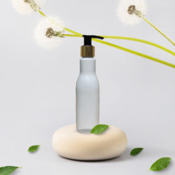 200ML WHITE ASTA BOTTLE WITH BLACK+GOLD SLEEVE DISPENSER