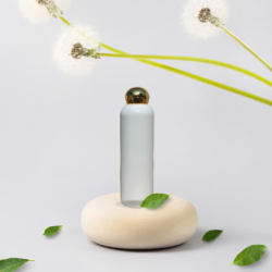 200ML WHITE ROUND BOTTLE WITH GOLD DOOM CAP