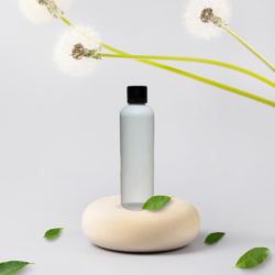 200ML WHITE ROUND BOTTLE WITH BLACK CAP