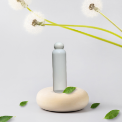 200ML WHITE ROUND BOTTLE WITH WHITE DOOM CAP