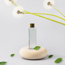 200ML WHITE SQUARE BOTTLE WITH GOLD METALISEDIZED CAP