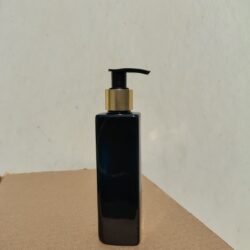 200ML BLACK SQUARE BOTTLE WITH BLACK+GOLD SLEEVE DISPENSER