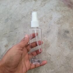 100ML CLEAR  SQUARE BOTTLE WITH WHITE MIST